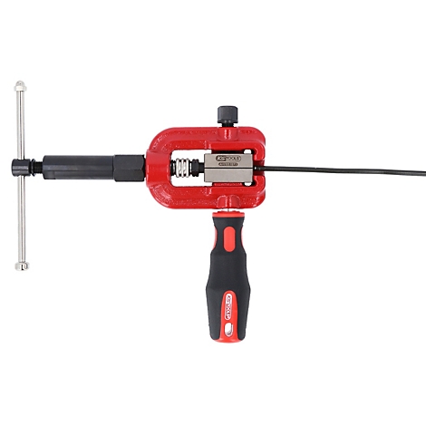 Rot-schwarzes Werkzeug zur Verarbeitung von Kabeln. Ein Kabel wird in ein rotes Werkzeug eingeklemmt, das mit einem schwarzen Griff und einem Schraubknopf versehen ist.